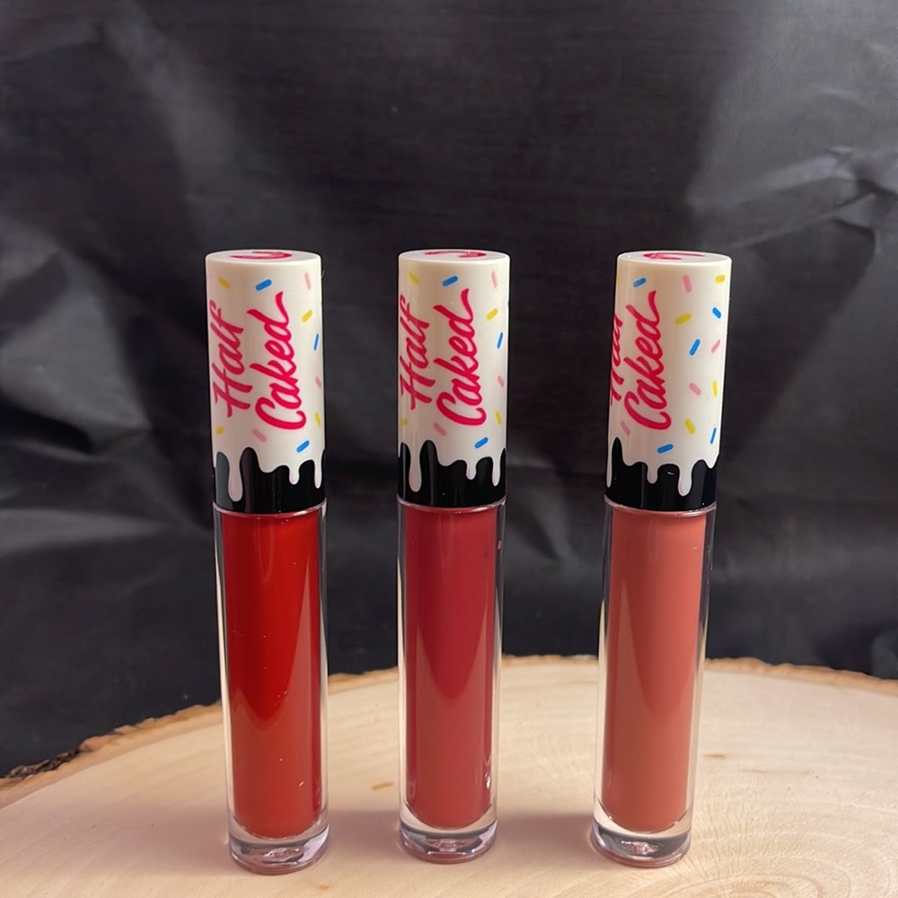 Lip glosses - Picture 2 of 5